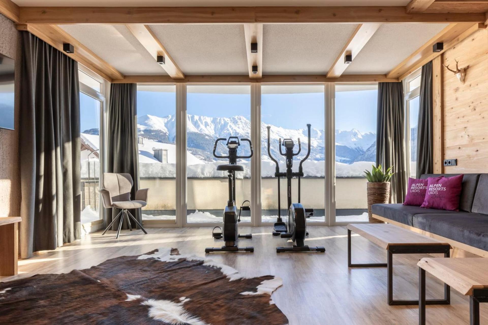 Alpenapart Ladis Ehemals Alpenapart Alexander Inklusive Sommer Bergbahnticket Exterior foto